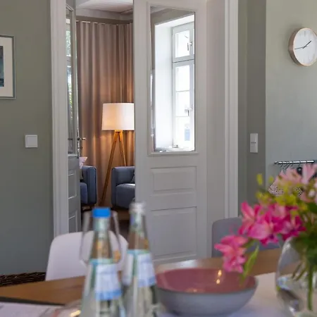 Kapitaenshaus Luv & Lee *