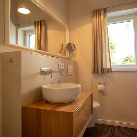 Kapitaenshaus Luv & Lee *